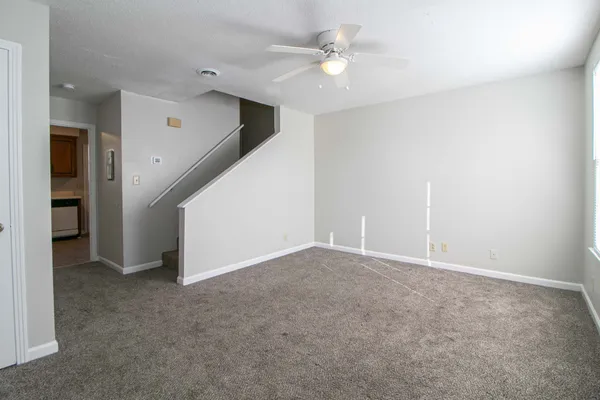 $805 | 810 Golf View Place, Unit E, Clarksville, TN 37043