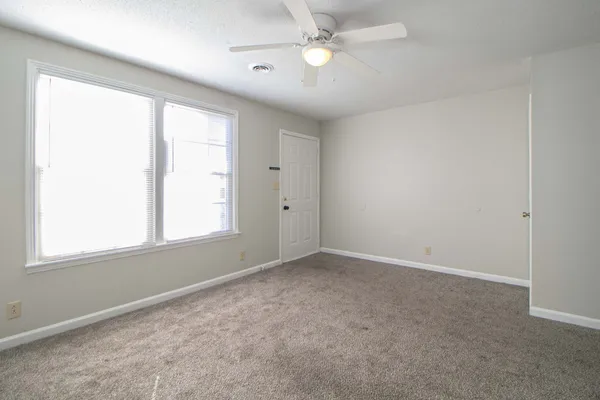 $805 | 810 Golf View Place, Unit E, Clarksville, TN 37043