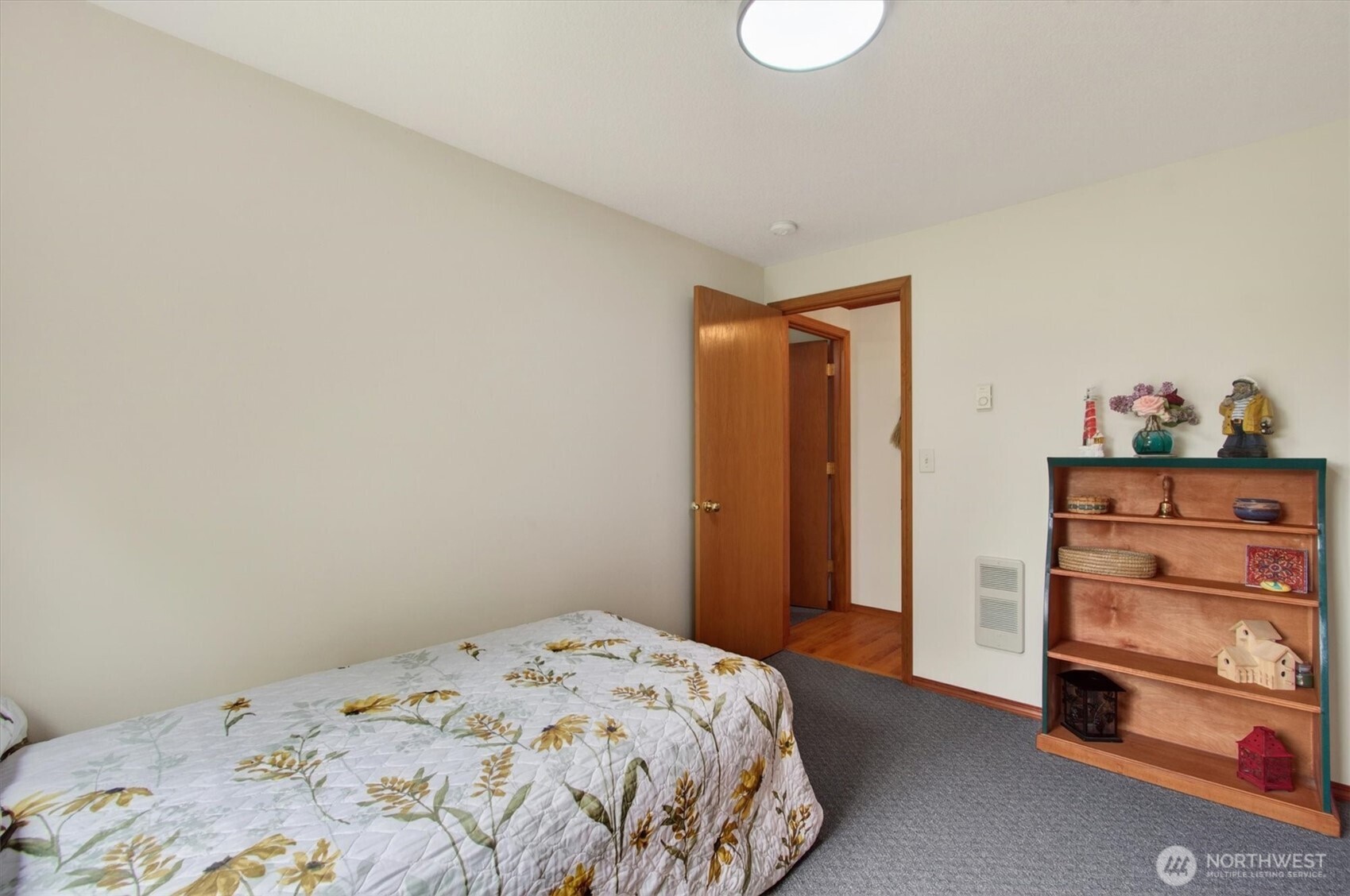 218 West Sunny Sands Road Cathlamet, WA 98612 - Photo 22 of 40 a bedroom with a bed and a closet