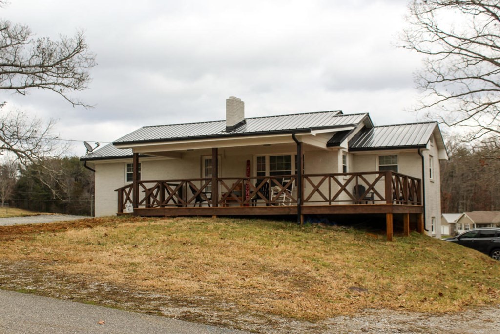 470 Short Bark Road Madisonville, TN 37354 - Photo 6 of 40 Gallery Image 6