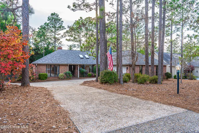 $2,600 | 11 Greenville Lane, Pinehurst, NC 28374