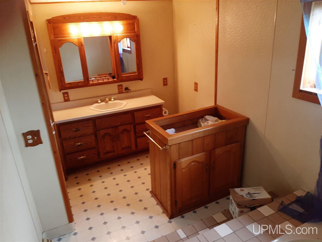 5624 Co Road Hermansville, MI 49847 - Photo 6 of 33