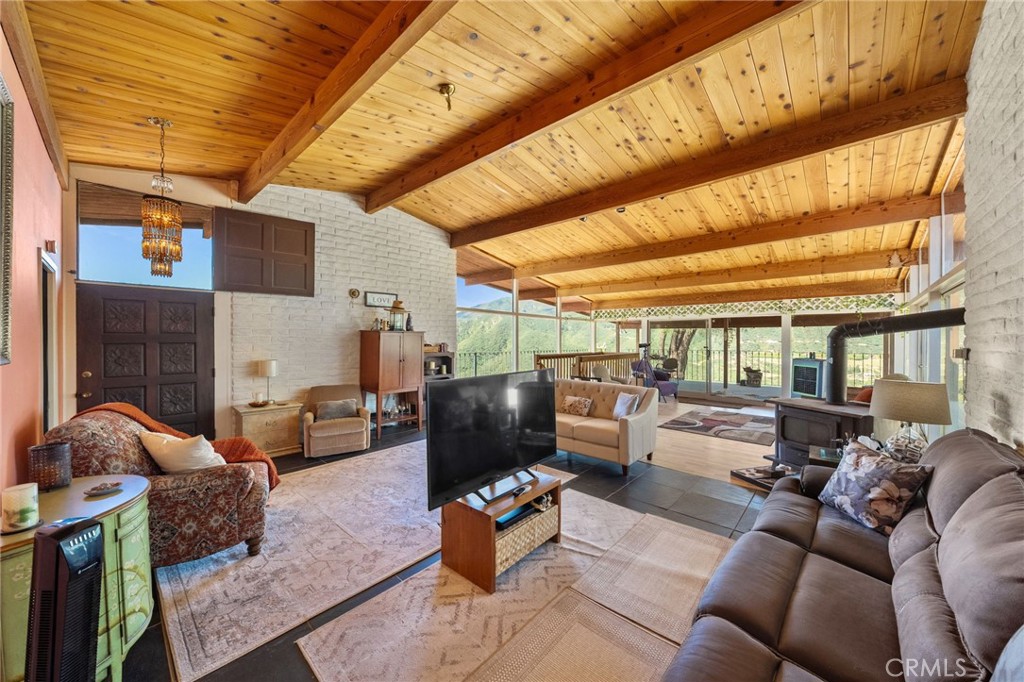 39435 De Luz Road Fallbrook, CA 92028 - Photo 14 of 36 Gallery Image 14