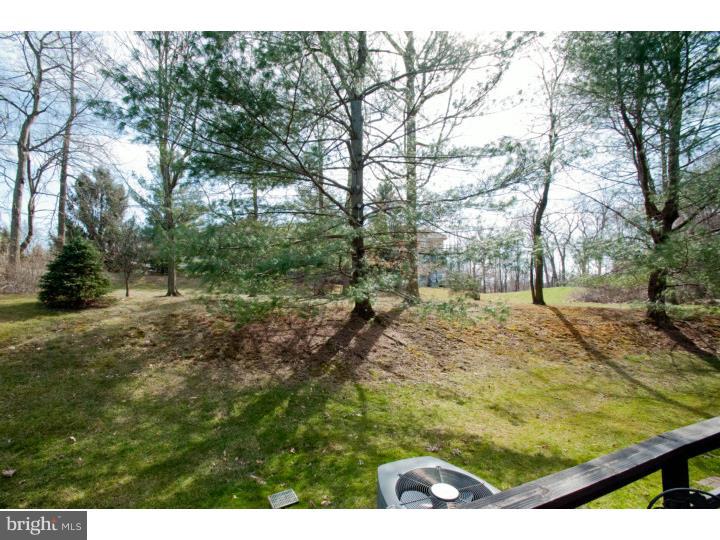 294 Fox Run Exton, PA 19341 - Photo 22 of 25 Exterior Back