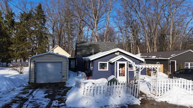 $95,000 | 16920 6th Street, Wellston, MI 49689