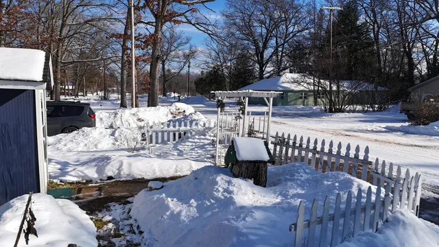 $95,000 | 16920 6th Street, Wellston, MI 49689