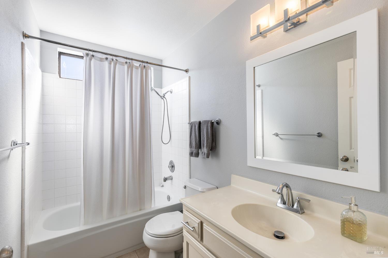 1906 Belair Way Santa Rosa, CA 95403 - Photo 23 of 36