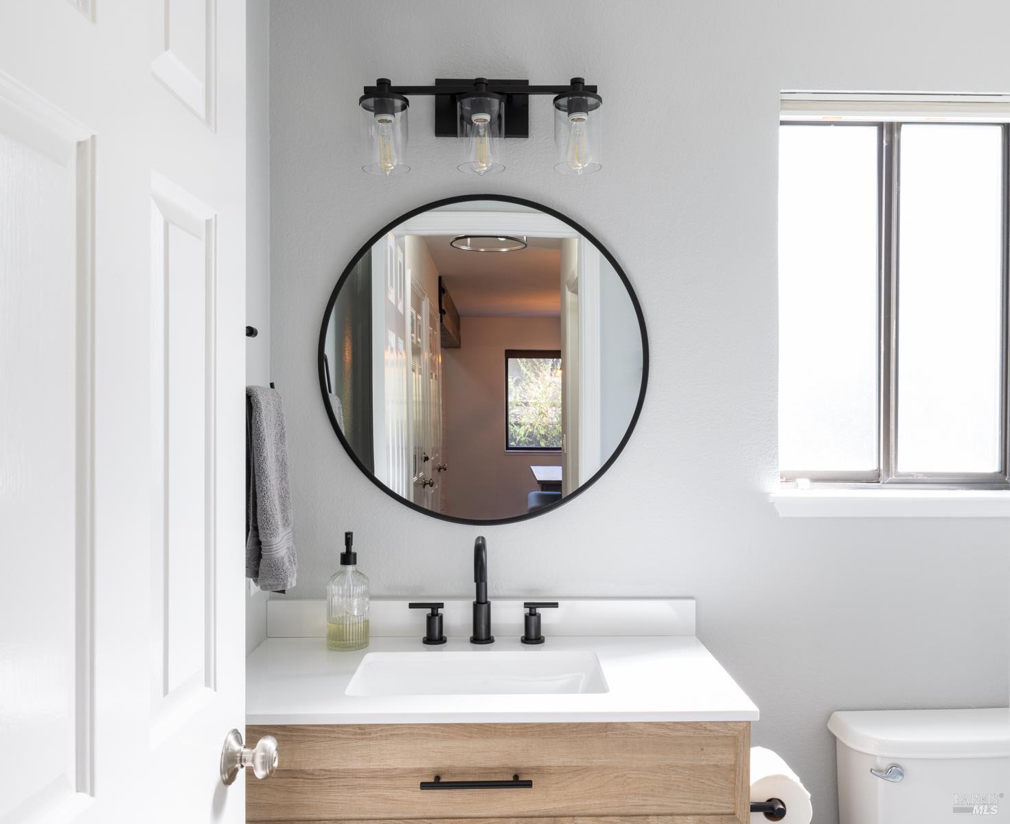 1906 Belair Way Santa Rosa, CA 95403 - Photo 26 of 36