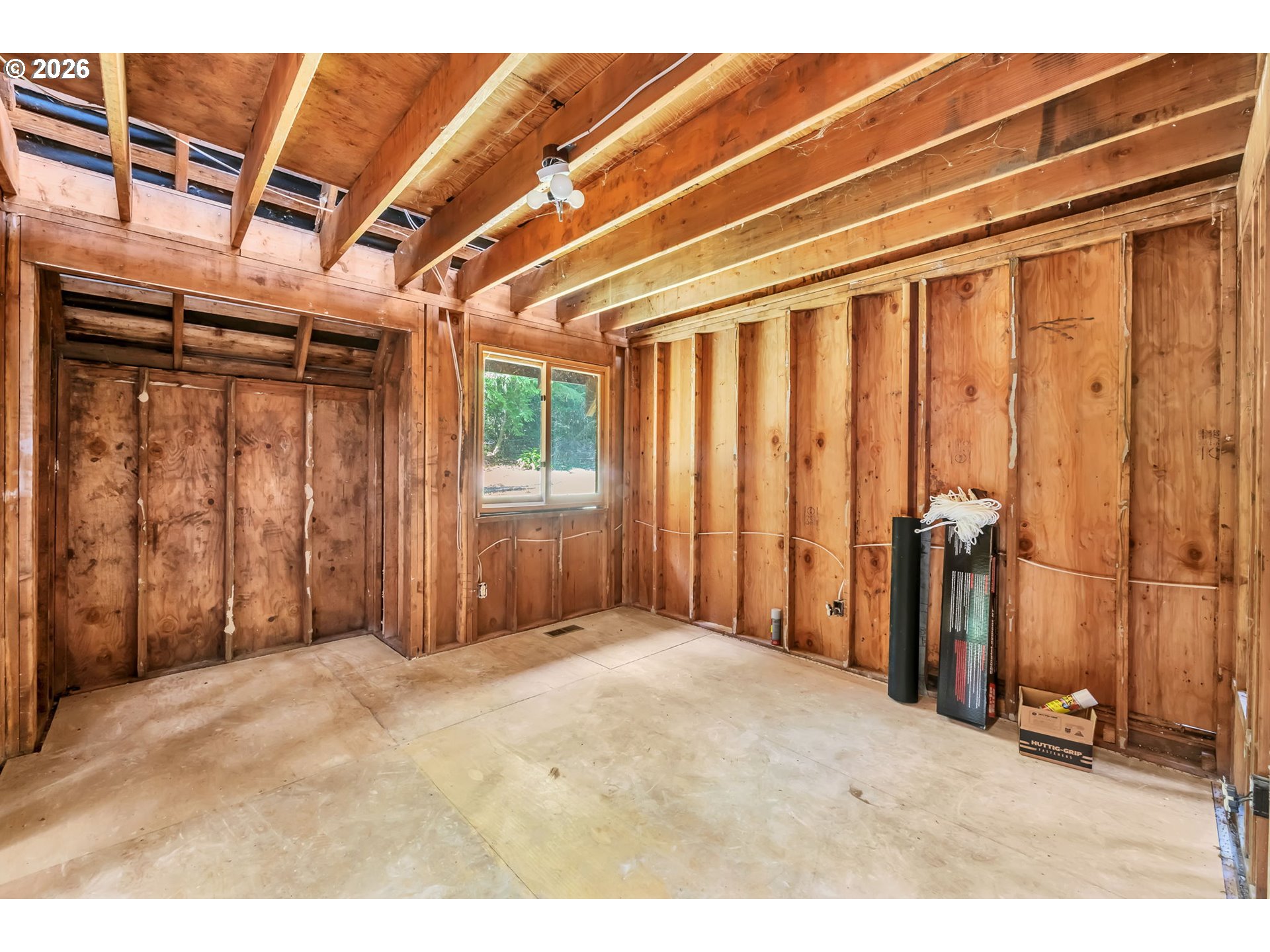 Undisclosed Address Springfield, OR 97478 - Photo 17 of 48