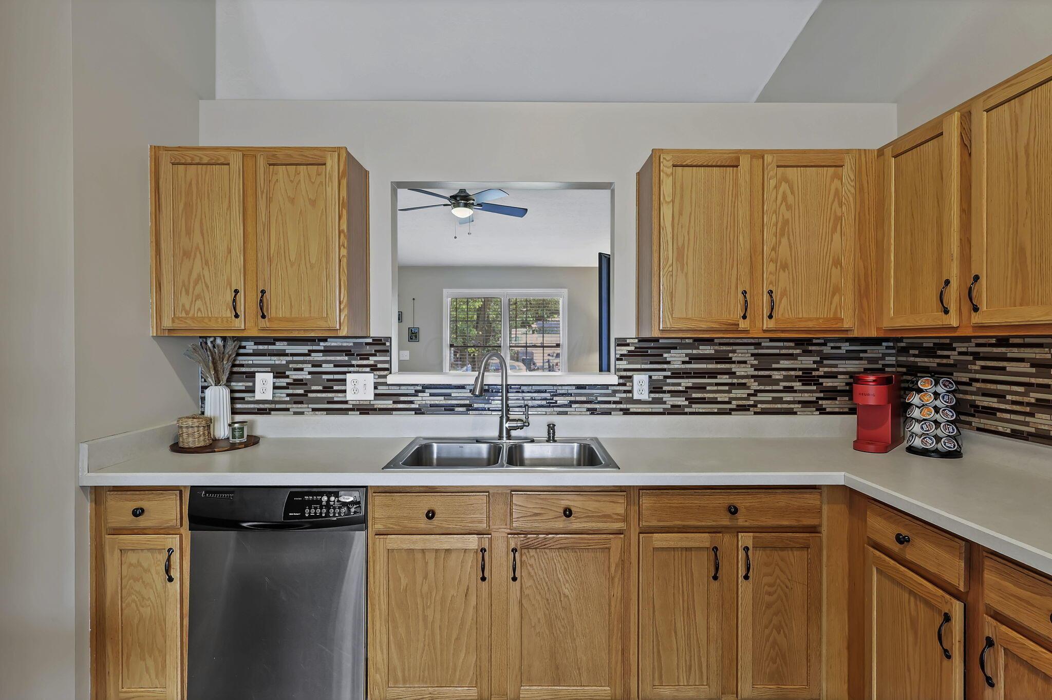 469 Ruffin Drive Galloway, OH 43119 - Photo 19 of 76 22-web-or-mls-G02A1793