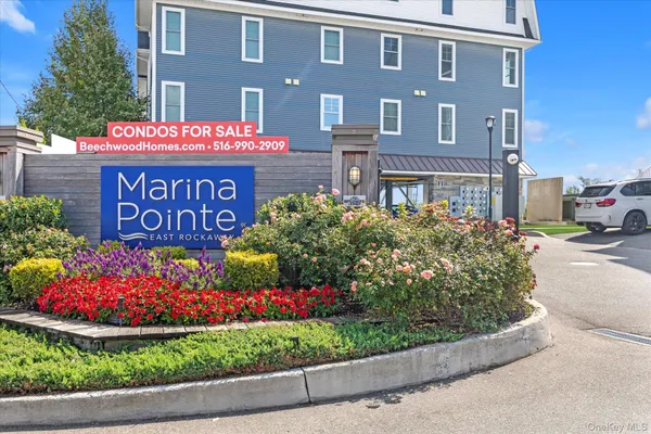 $599,999 | 214 Marina Pointe Drive, Unit 214, East Rockaway, NY 11518