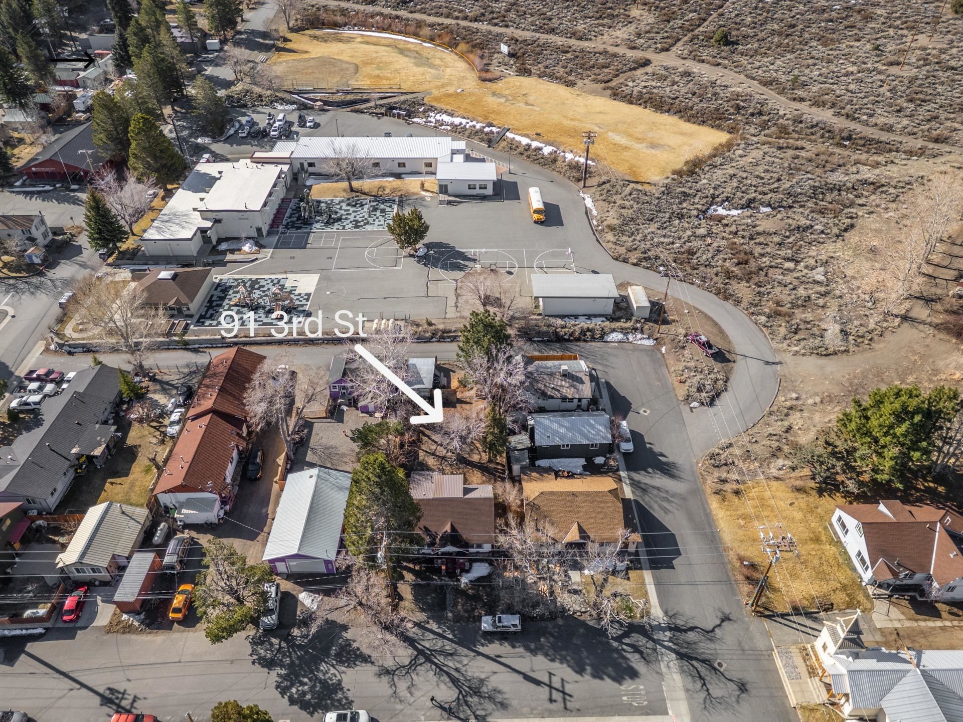 91 3rd Street Lee Vining, CA 93541 - Photo 41 of 44 an aerial view of residential houses with outdoor space