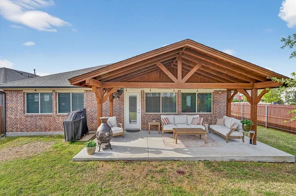 $384,990 | 1144 Sheldon Drive, Anna, TX 75409