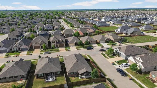 $384,990 | 1144 Sheldon Drive, Anna, TX 75409