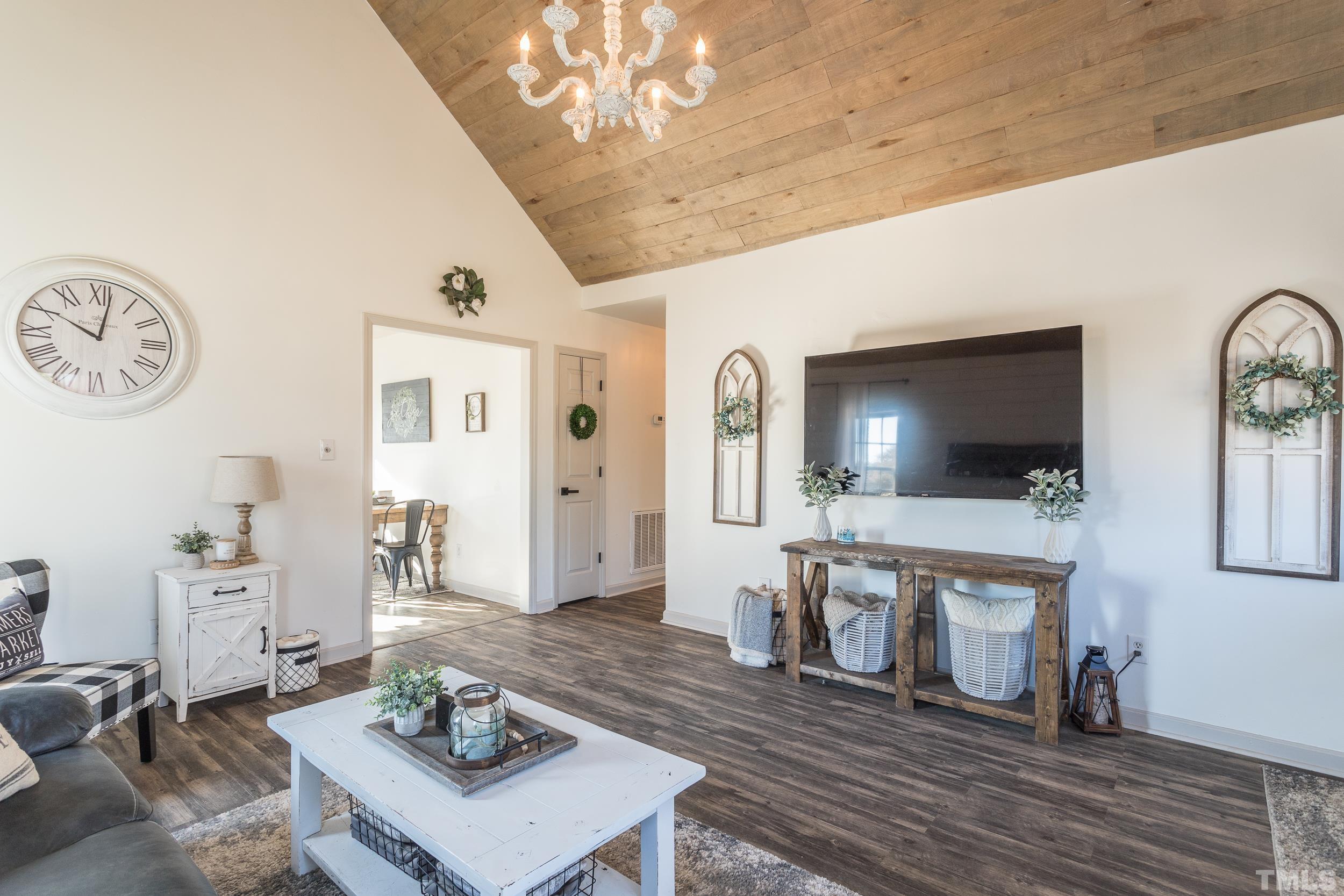 33 Sherman Road Fuquay-Varina, NC 27526 - Photo 8 of 36 Gallery Image 8