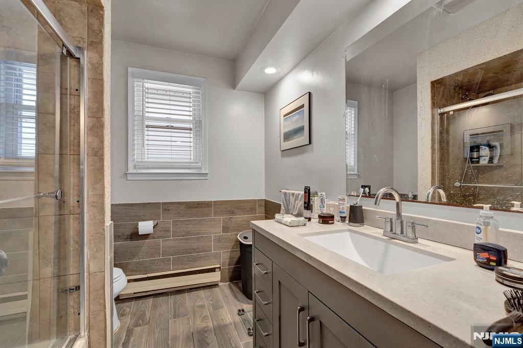103 Houston Street Newark, NJ 07105 - Photo 20 of 29
