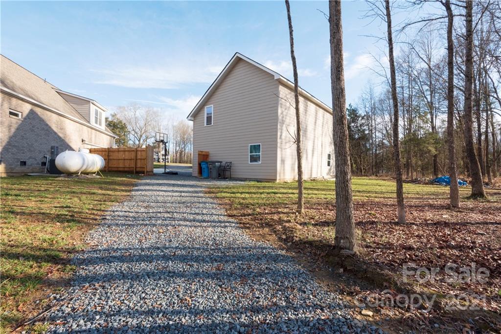 6813 West Duncan Road Indian Trail, NC 28079 - Photo 8 of 48 Gallery Image 8