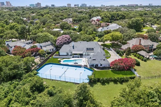 an aerial view of multiple house