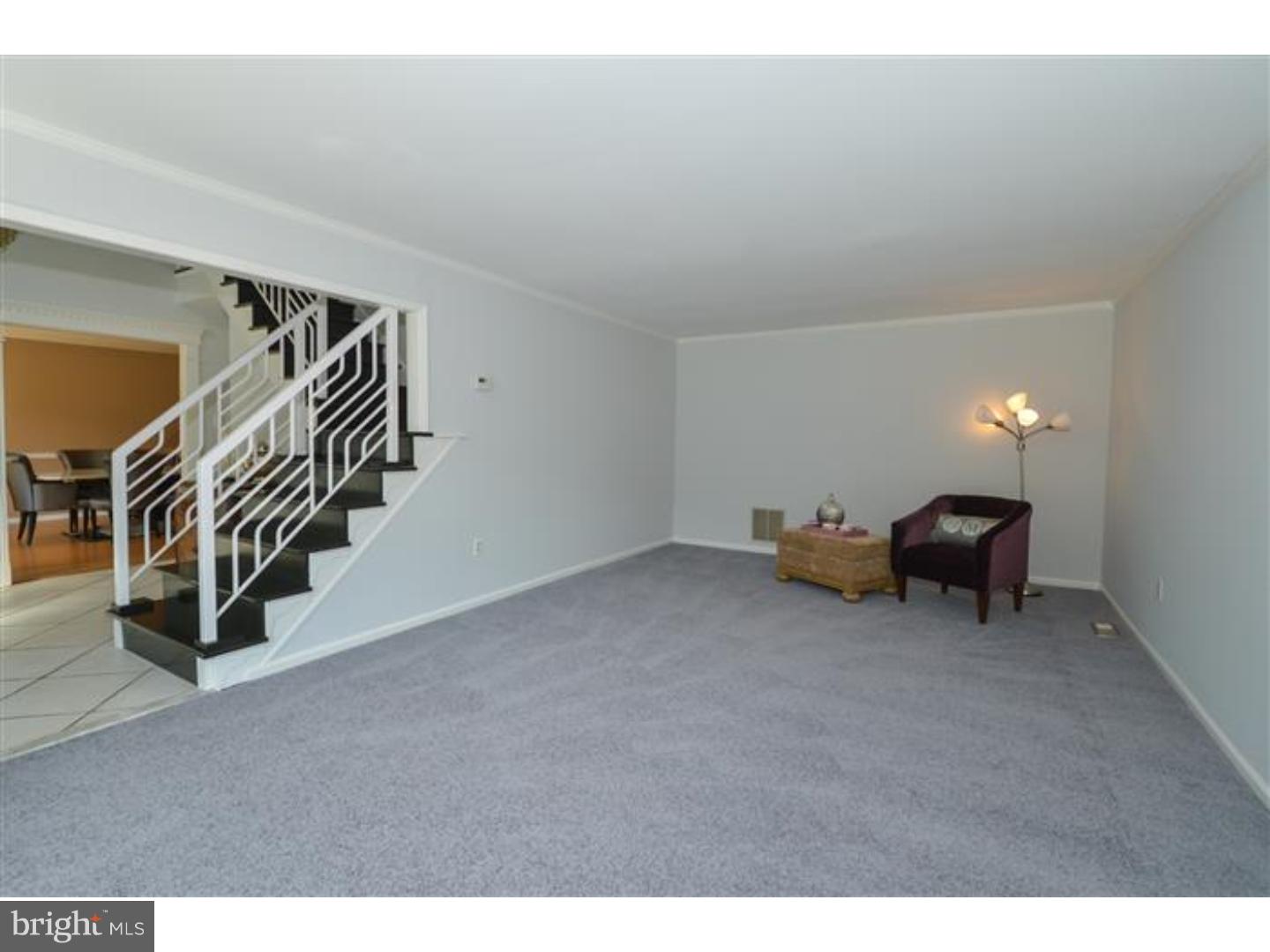 1687 Pembrook Road Ambler, PA 19002 - Photo 9 of 25 Living Room