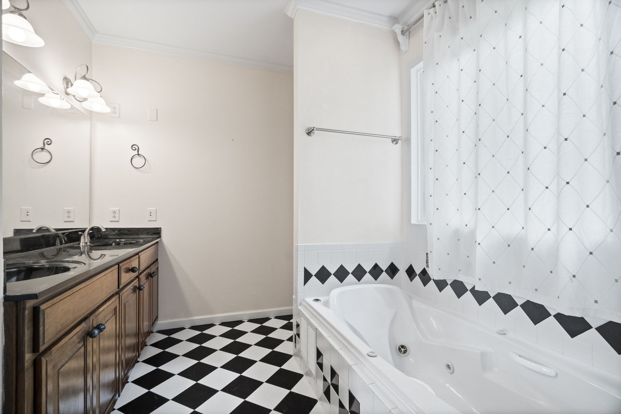 7144 Bidwell Road Joelton, TN 37080 - Photo 25 of 60 a bathroom with a bathtub and a sink