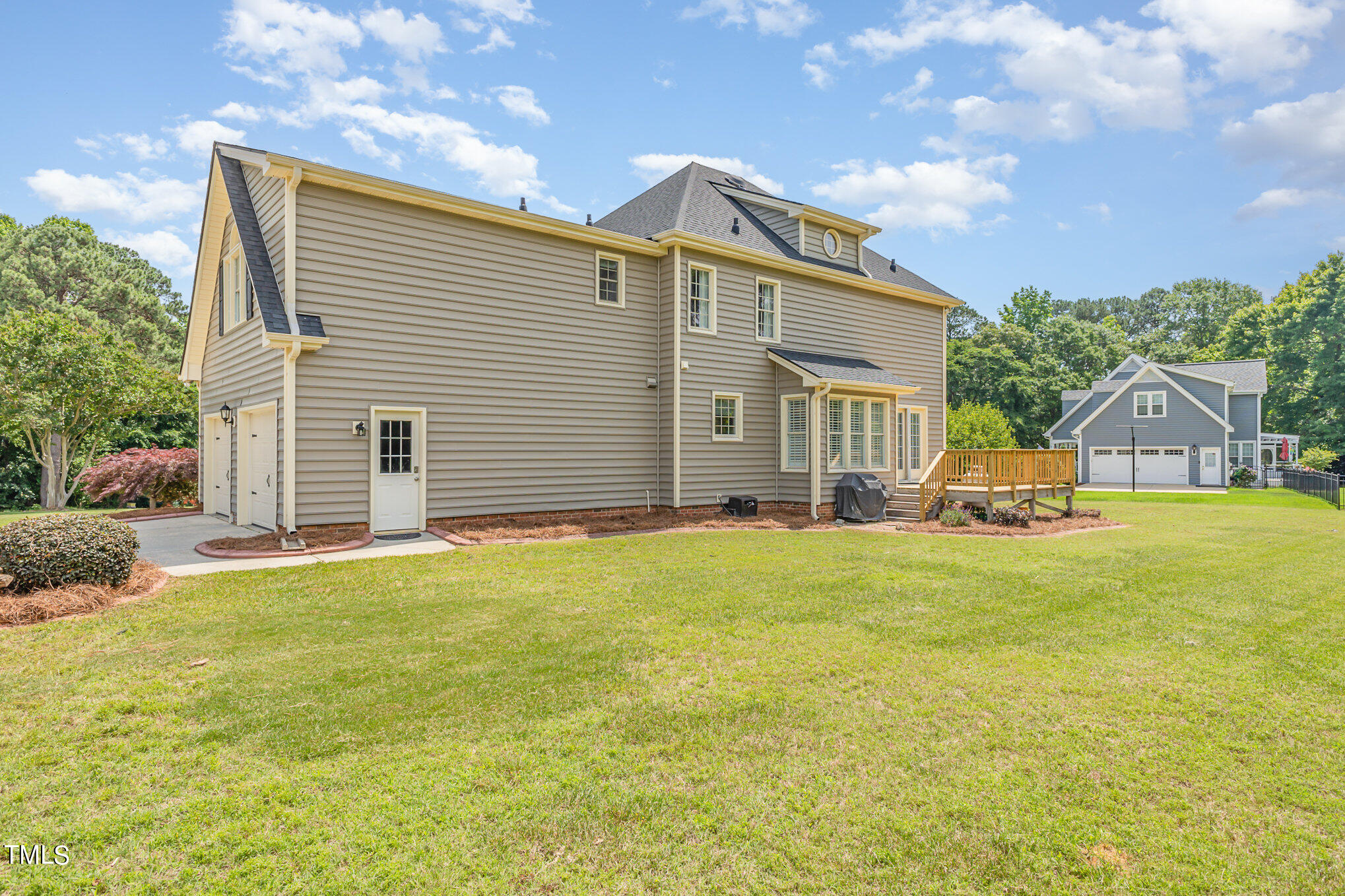 6001 Wolverhampton Drive Raleigh, NC 27603 - Photo 26 of 30 027_cy1a9323-edit