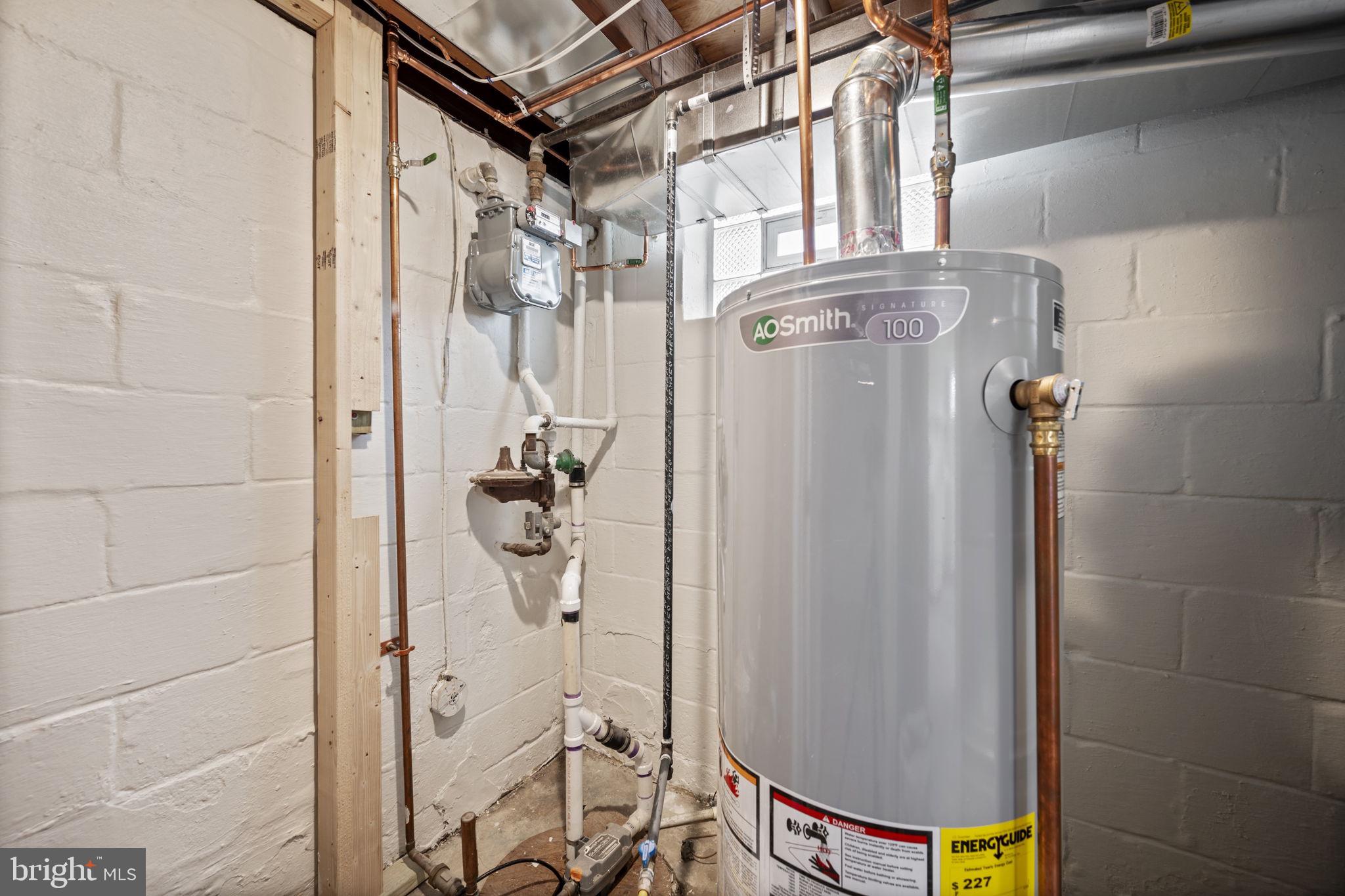 2111 Eastridge Road Lutherville-Timonium, MD 21093 - Photo 31 of 44 a bathroom with a shower