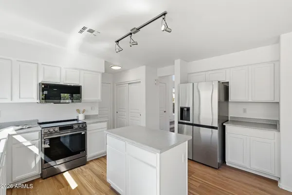 $639,000 | 2303 East Electra Lane, Phoenix, AZ 85024