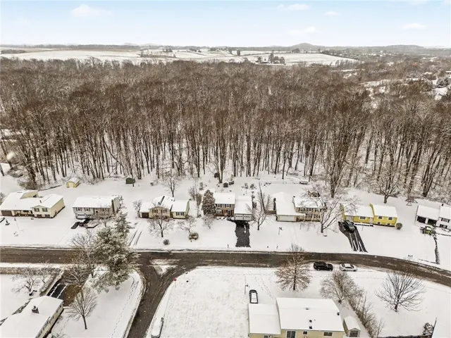 $250,000 | 140 Overland Trail, Henrietta, NY 14586