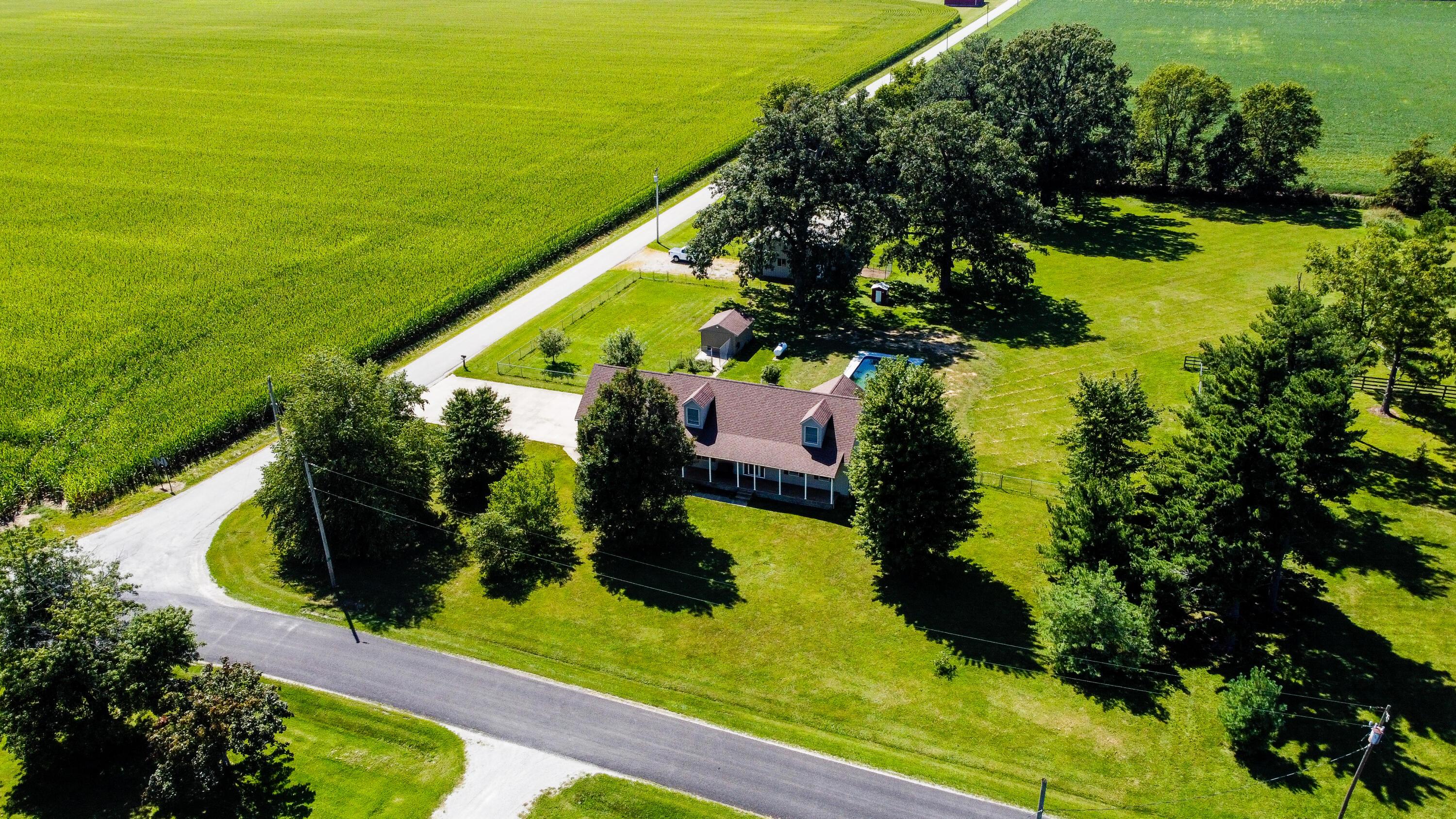 977 Jasper-Coil Road Washington Court House, OH 43160 - Photo 4 of 27 outside view