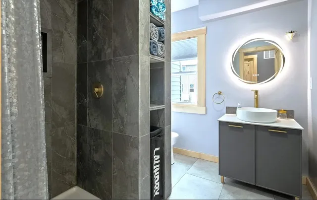 $2,200 | 16 Riverview Terrace, Unit 3, Hampton, NH 03842