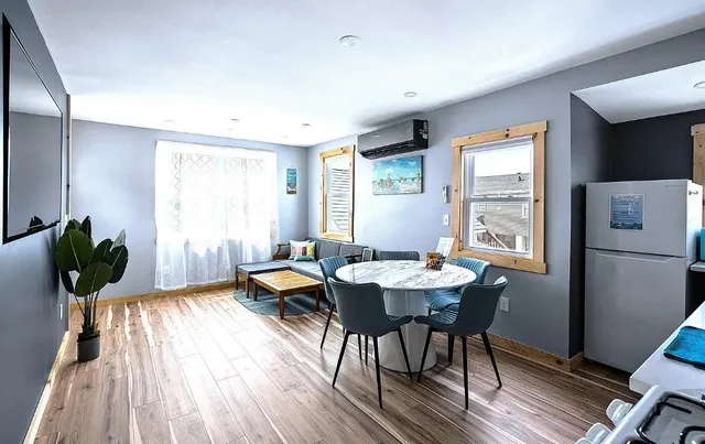 $2,200 | 16 Riverview Terrace, Unit 3, Hampton, NH 03842