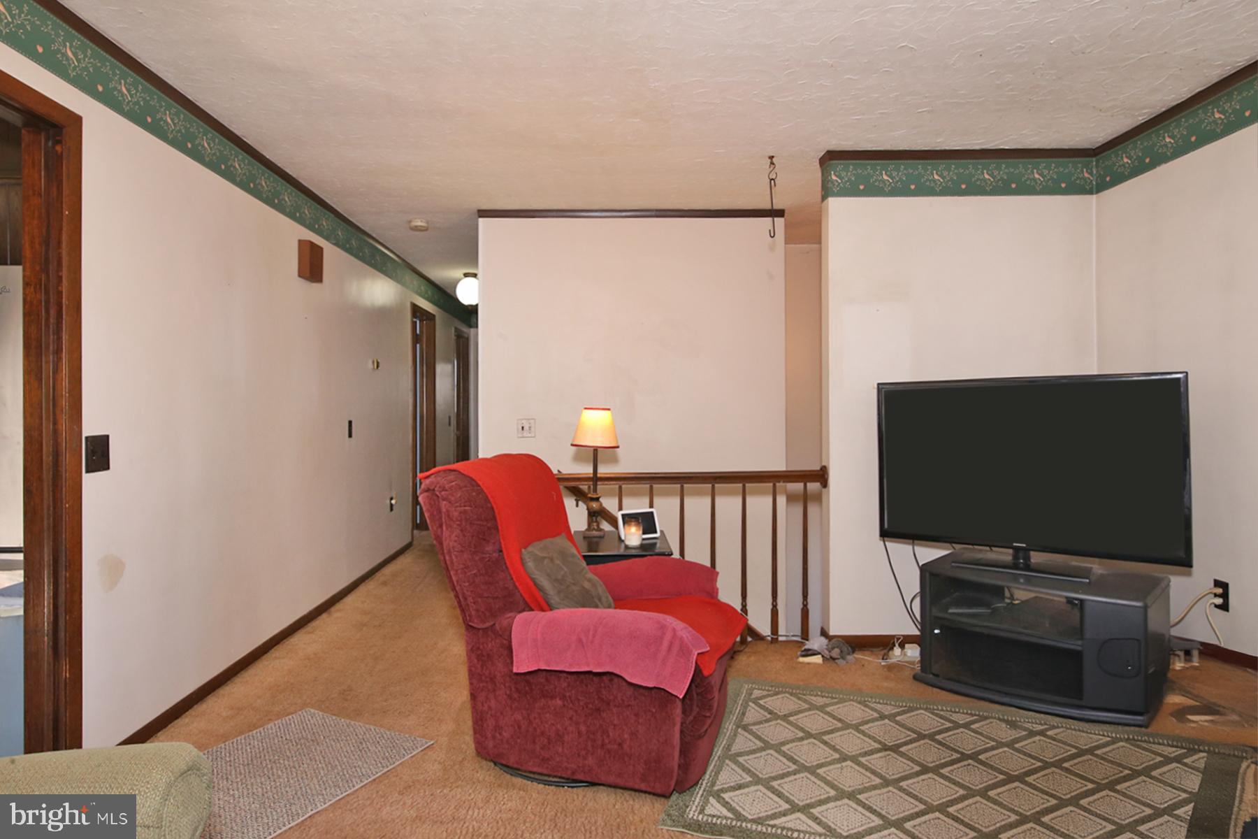 68 Eisenhauer Road Myerstown, PA 17067 - Photo 15 of 36