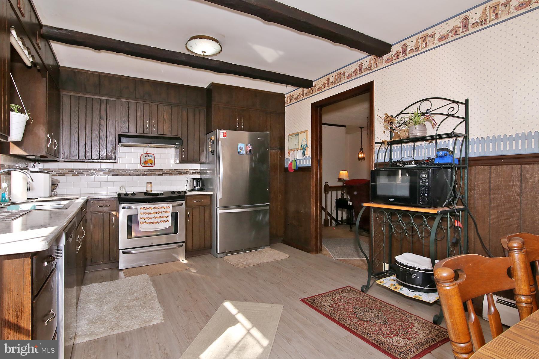 68 Eisenhauer Road Myerstown, PA 17067 - Photo 17 of 36