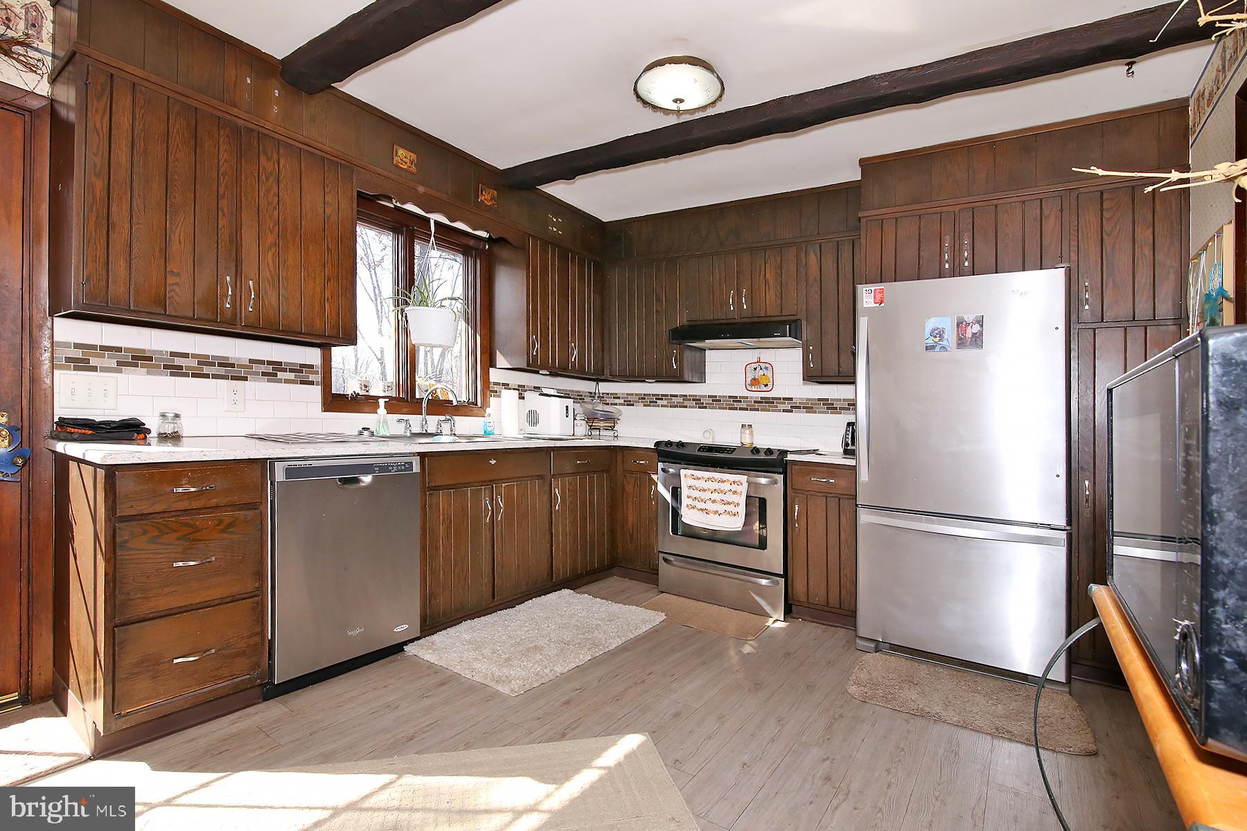 68 Eisenhauer Road Myerstown, PA 17067 - Photo 18 of 36