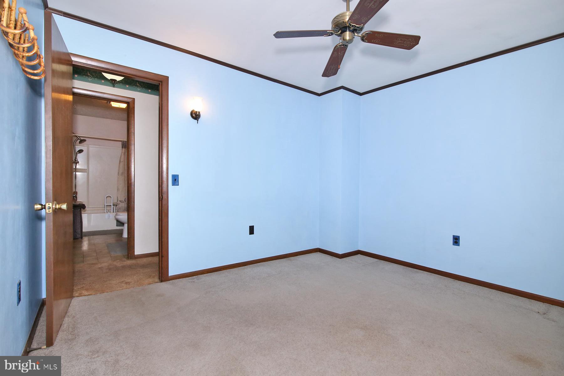 68 Eisenhauer Road Myerstown, PA 17067 - Photo 28 of 36