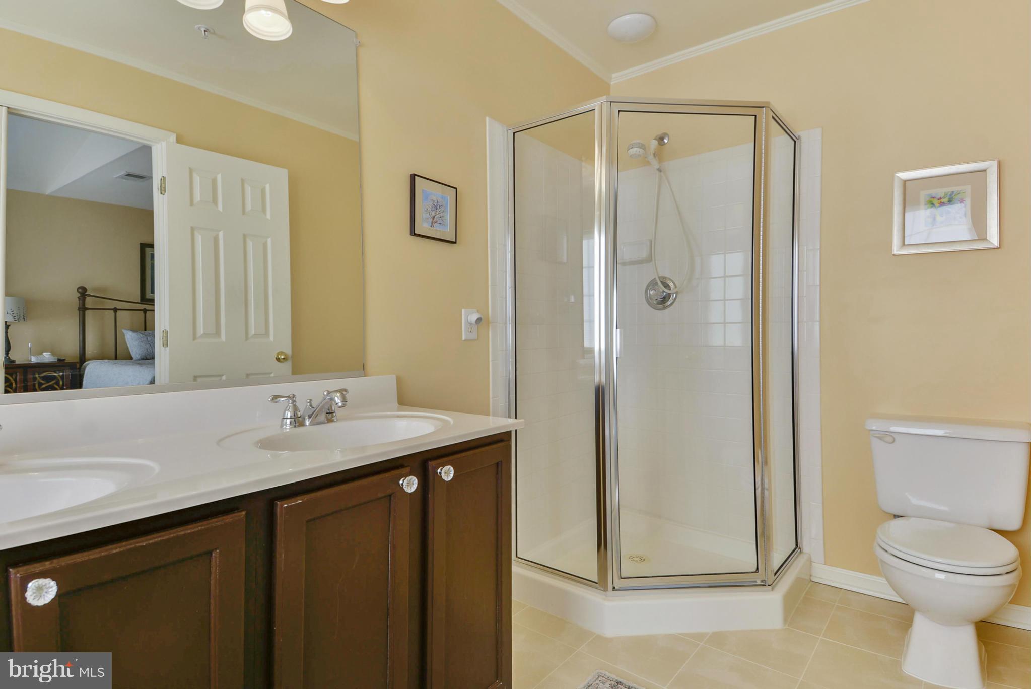 18207 Coachmans Road Germantown, MD 20874 - Photo 14 of 26 Bath (Master)