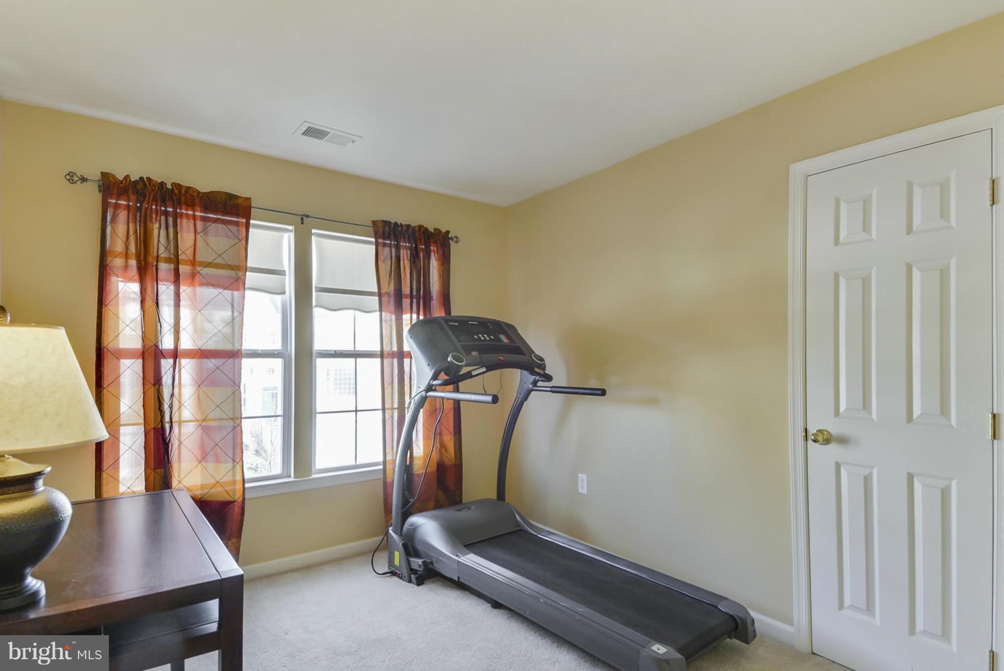 18207 Coachmans Road Germantown, MD 20874 - Photo 15 of 26 Bedroom