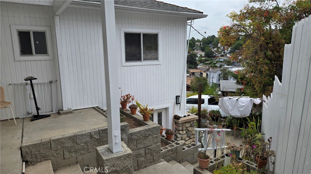 787 Terrace 49 Los Angeles, CA 90042 - Photo 10 of 66