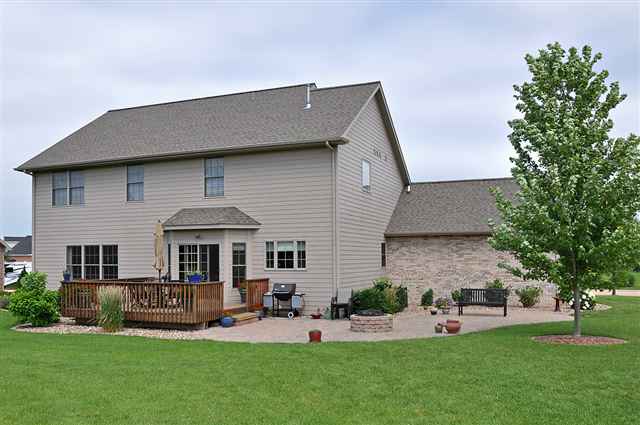 94 Sapphire Point Morton, IL 61550 - Photo 2 of 11 Gallery Image 2