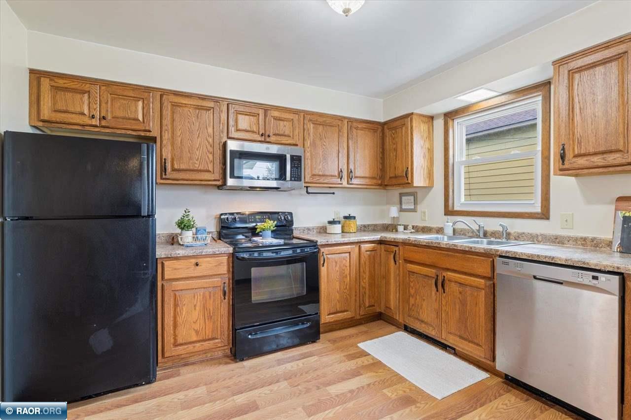 514 4th Street Northwest Chisholm, MN 55719 - Photo 14 of 46