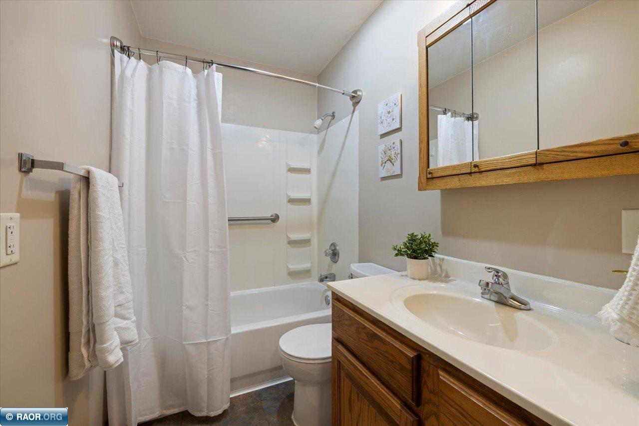 514 4th Street Northwest Chisholm, MN 55719 - Photo 22 of 46