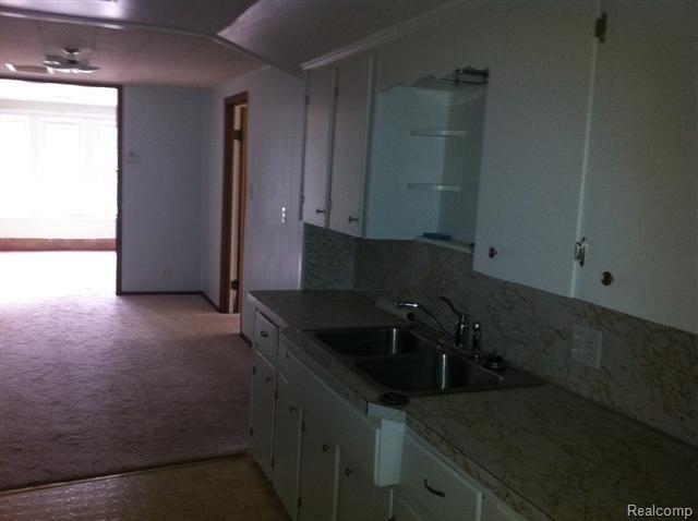8151 Canal Road Utica, MI 48317 - Photo 13 of 13 09.05.11 034