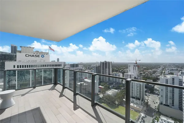 $8,500 | 88 Southwest 7th Street, Unit 2602, Miami, FL 33130