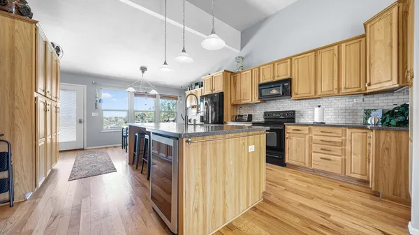 $685,000 | 2419 Broadway, Grand Junction, CO 81507
