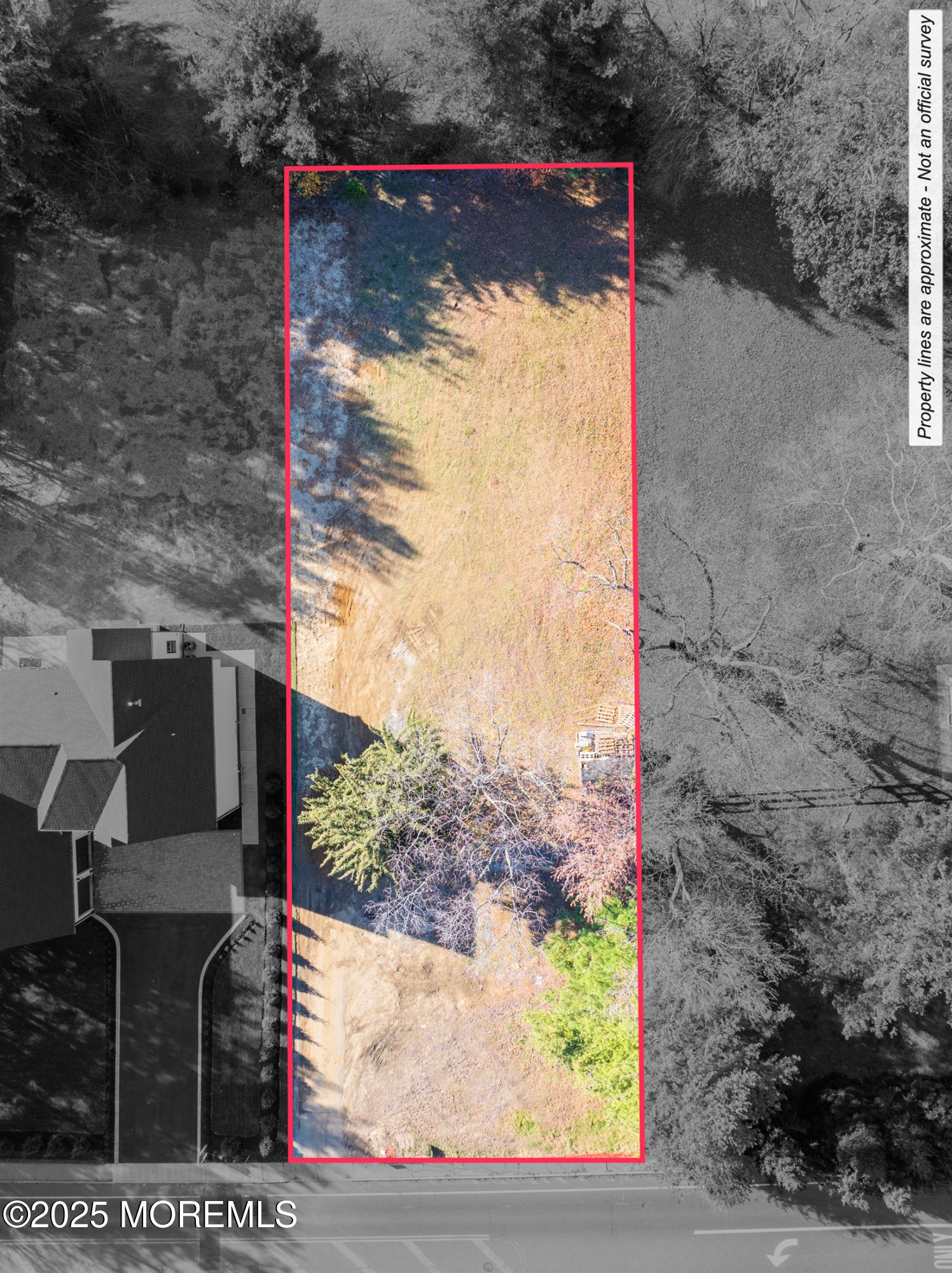 748 Holmdel Road Holmdel, NJ 07733 - Photo 2 of 14