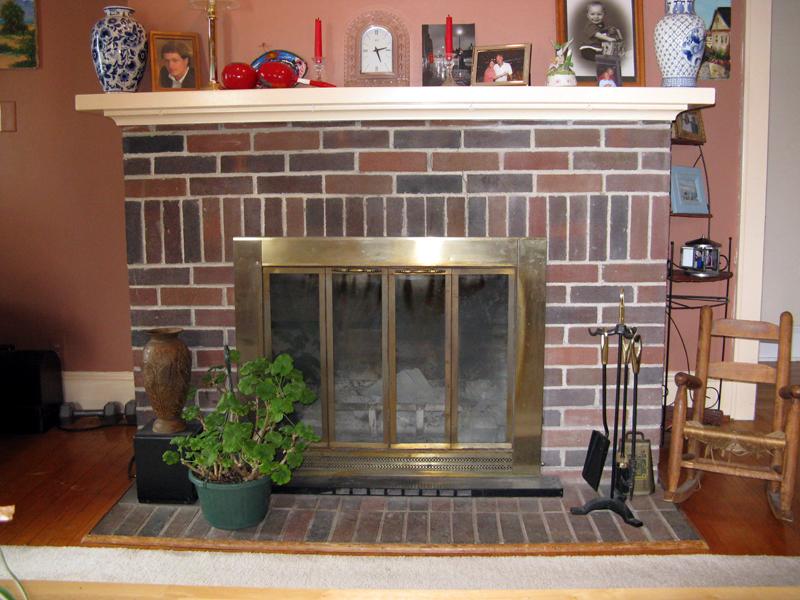27 Ridgeway Avenue Pittsfield, MA 01201 - Photo 5 of 21 Fireplace in living room
