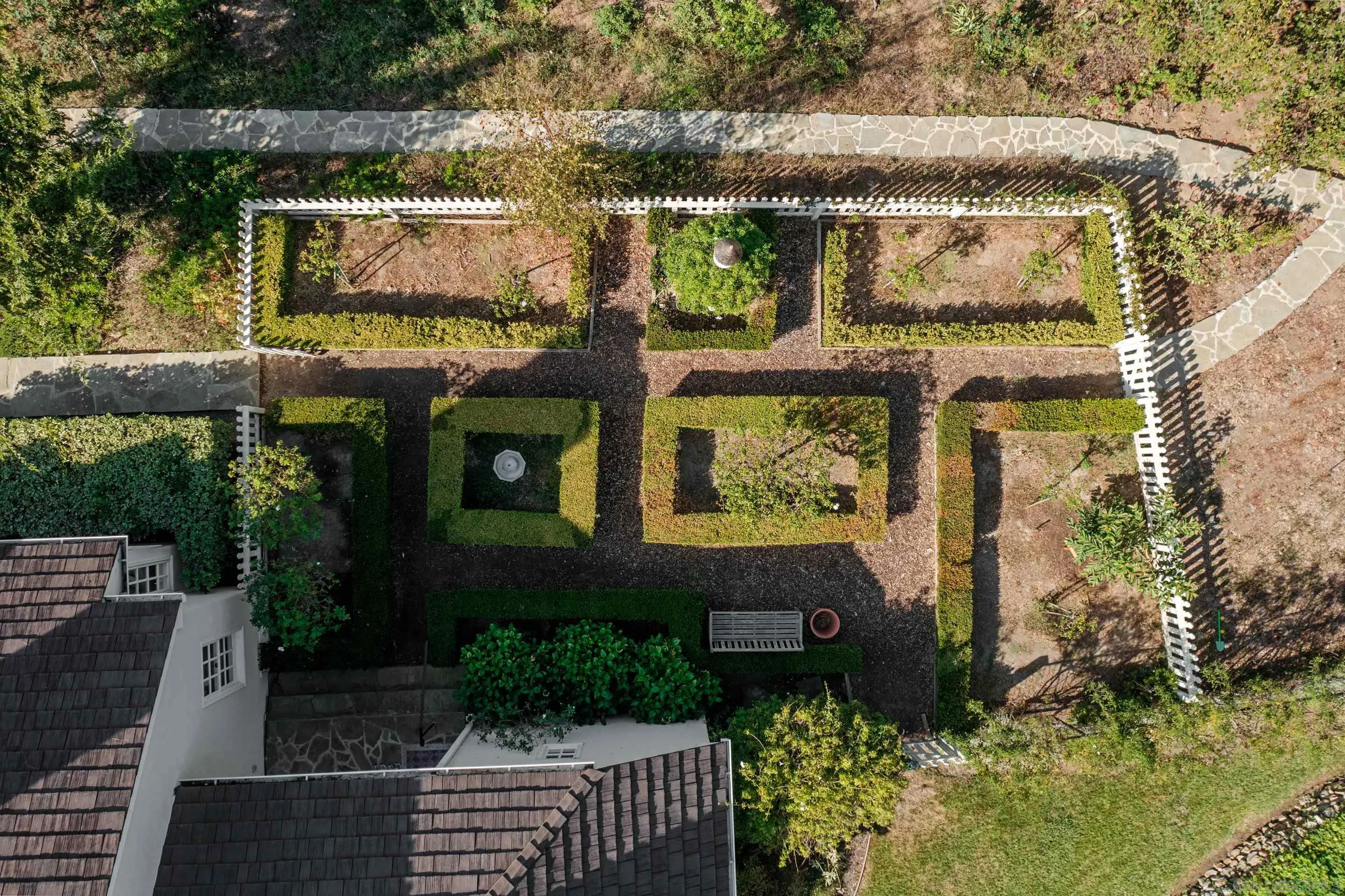 6502 Via Vista Canada Rancho Santa Fe, CA 92067 - Photo 51 of 55 a front view of a house with garden