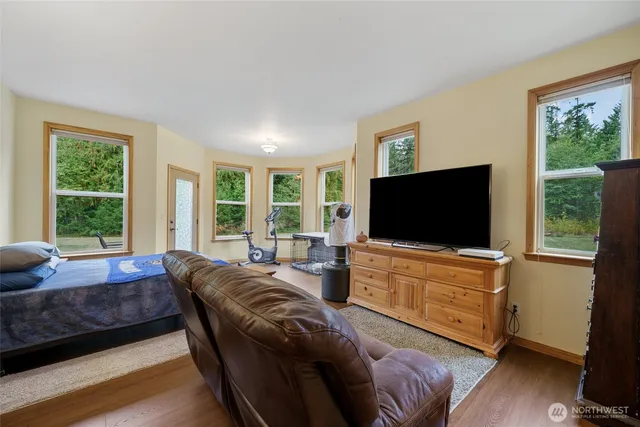 $1,249,950 | 3507 366th Street East, Roy, WA 98580