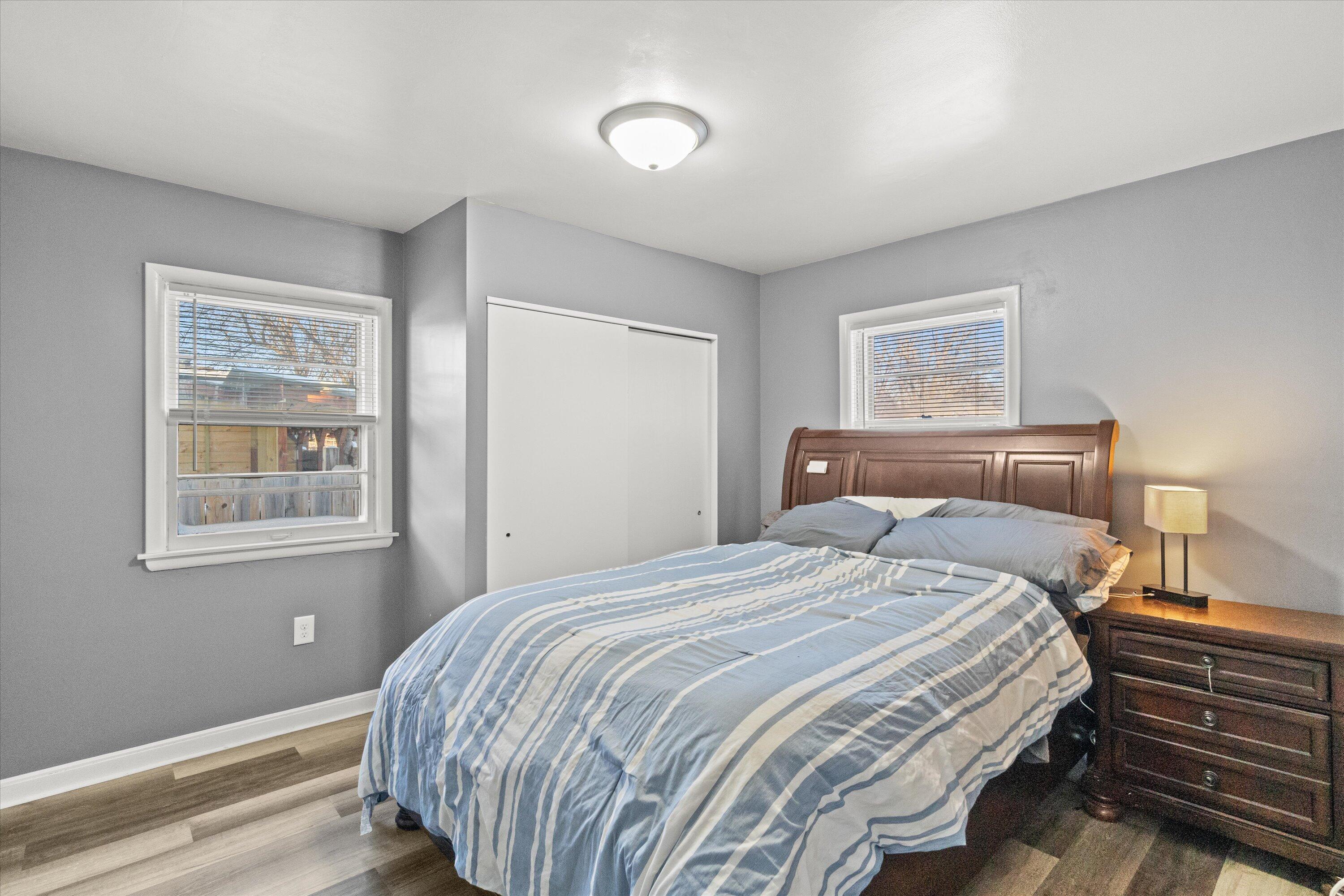 5658 North 66th Street Milwaukee, WI 53218 - Photo 10 of 23 Primary Bedroom