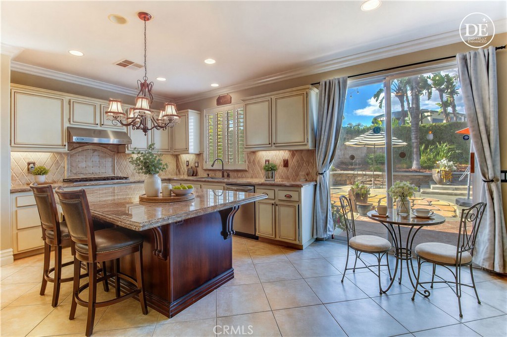 14182 Crystal View Terrace Riverside, CA 92508 - Photo 19 of 74 Virtually Enhanced